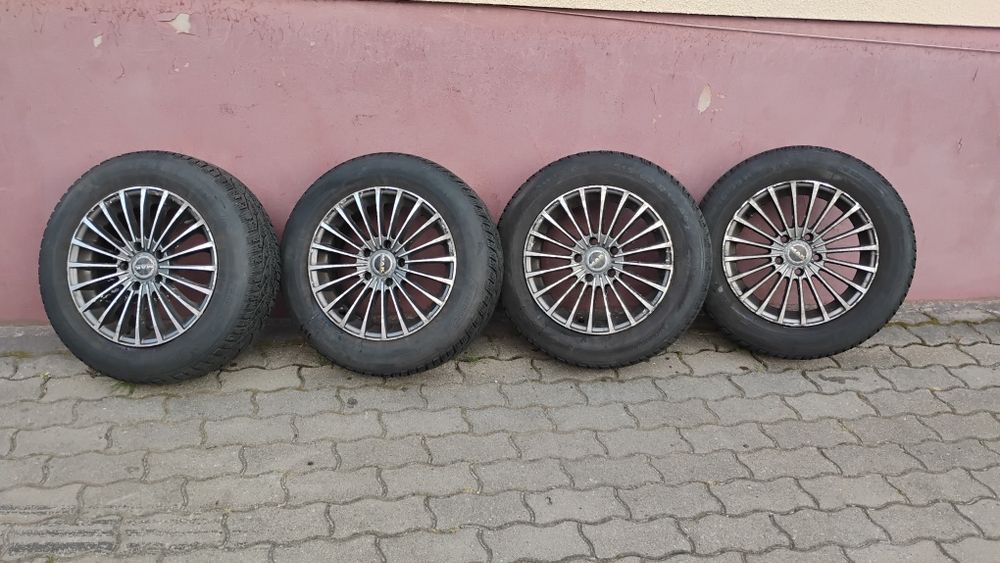 Alufelgi z oponami zimowymi 16" 5X114,3  215/60/16" cena za komplet.