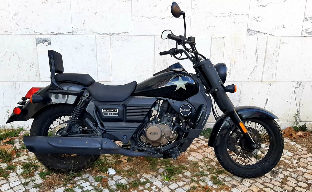 UM Regegade 125Cc Comando, 5000km 2017