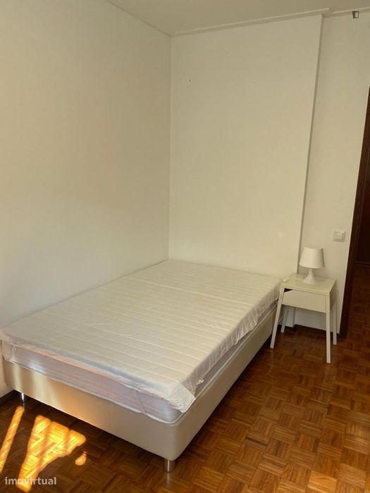 Quarto - localizado em Coimbra
