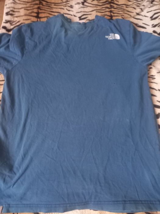 Продам фудболку THE NORTH FACE