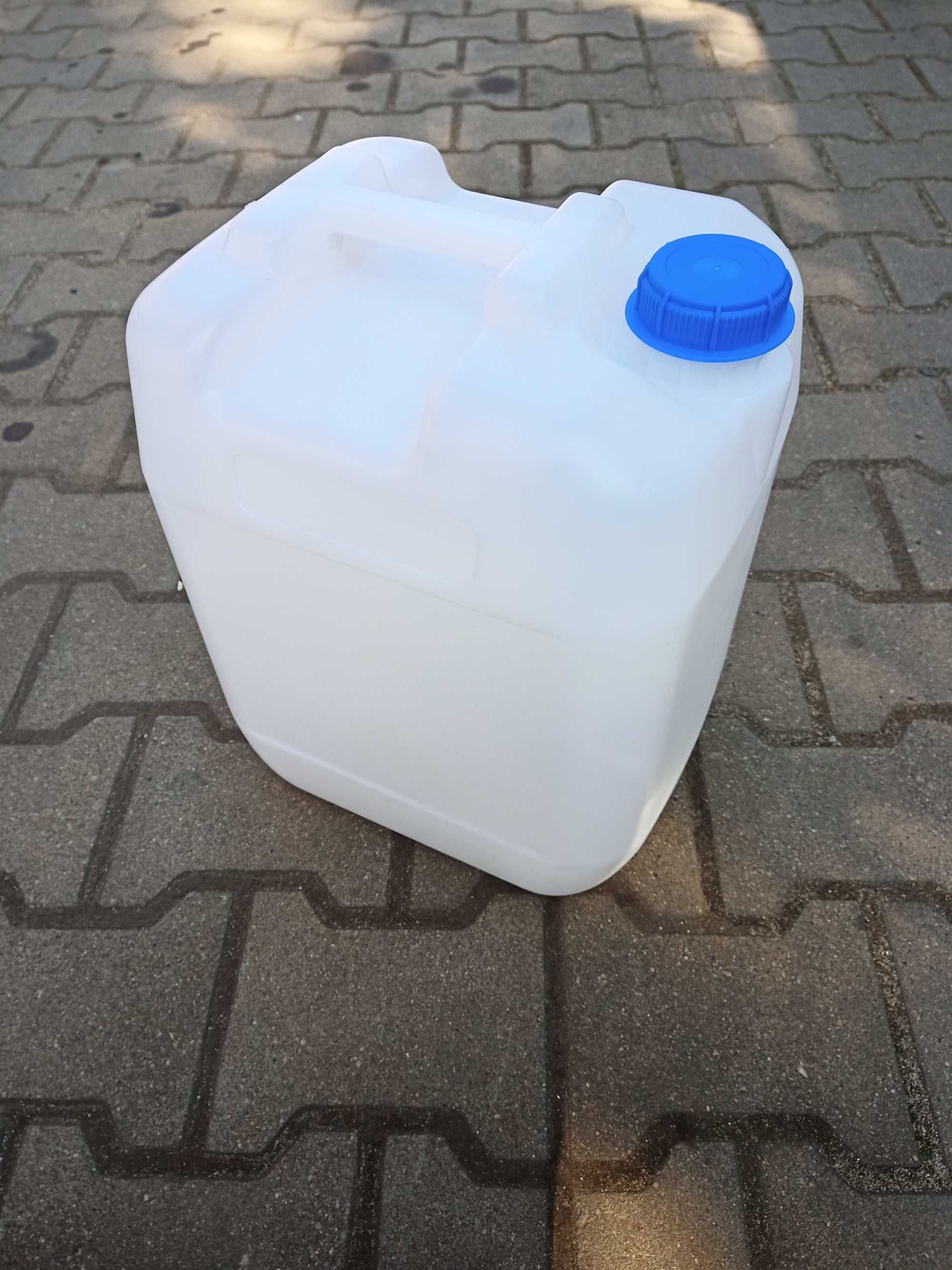 Bańka 20l czysta pojemnik kanistet