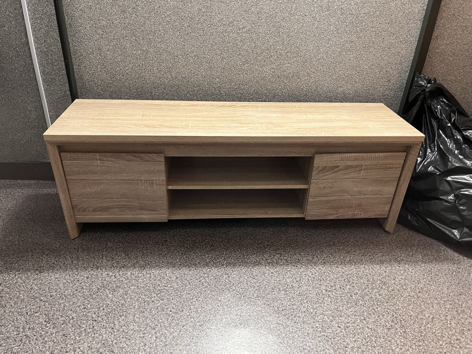 Szafka rtv pod telewizor