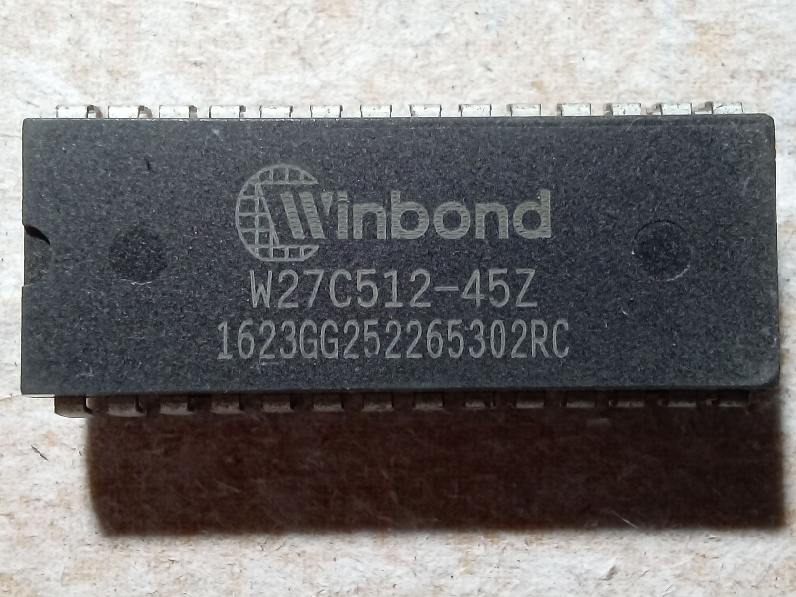 Мікросхема чіп W27C512