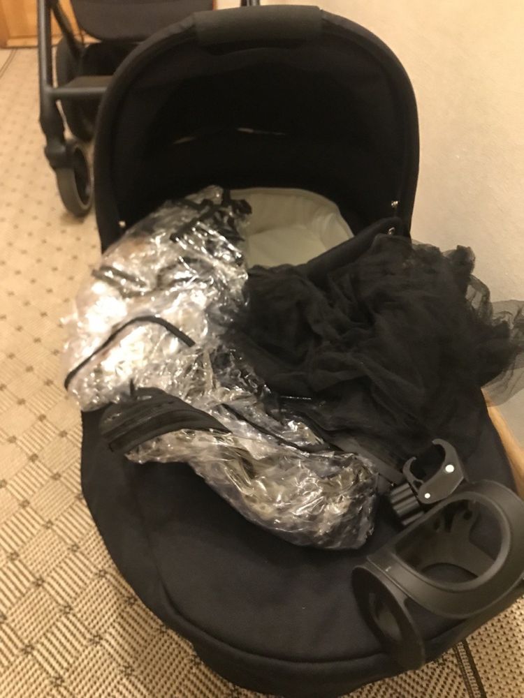 Коляска Cybex Balios S Lux 2 в 1 Moon Black