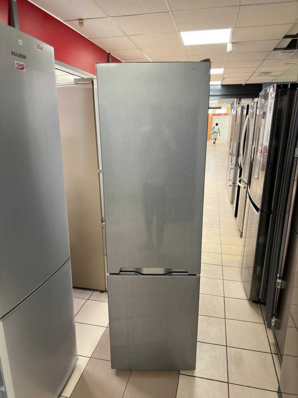 Холодильник ELENBERG TMF 143, 150 см з верхньою морозилкою, гарантія