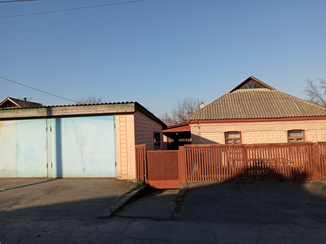 продається будинок м.Тальне вул.Трипільська 2
