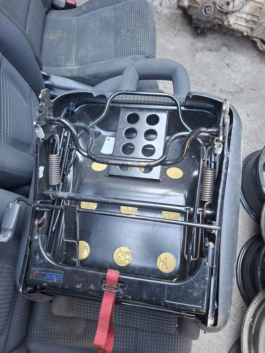 Сидіння Volkswagen Sharan. Задні. 4штуки.