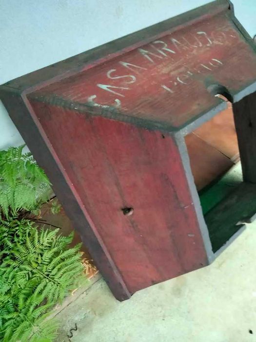 Espremedor / Relador de uvas