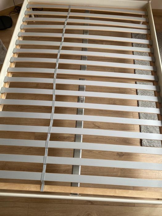 Łóżko Ikea 140x200 z wiklinowym zaglowniem, rama i deski