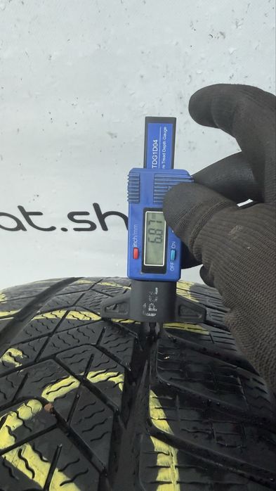 Шины б у 225/55R18 PIRELLI SOTTOZERO 3 зима