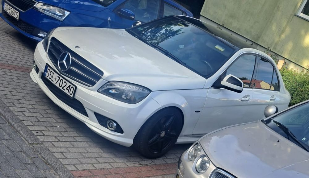 Mercedes - Benz C 350.  W204