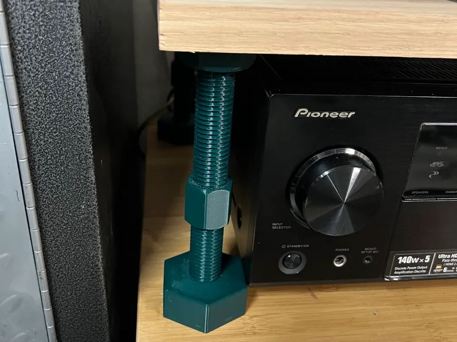 Parafusos Rosqueados e Porcas M24x3 de Grande Diâmetro