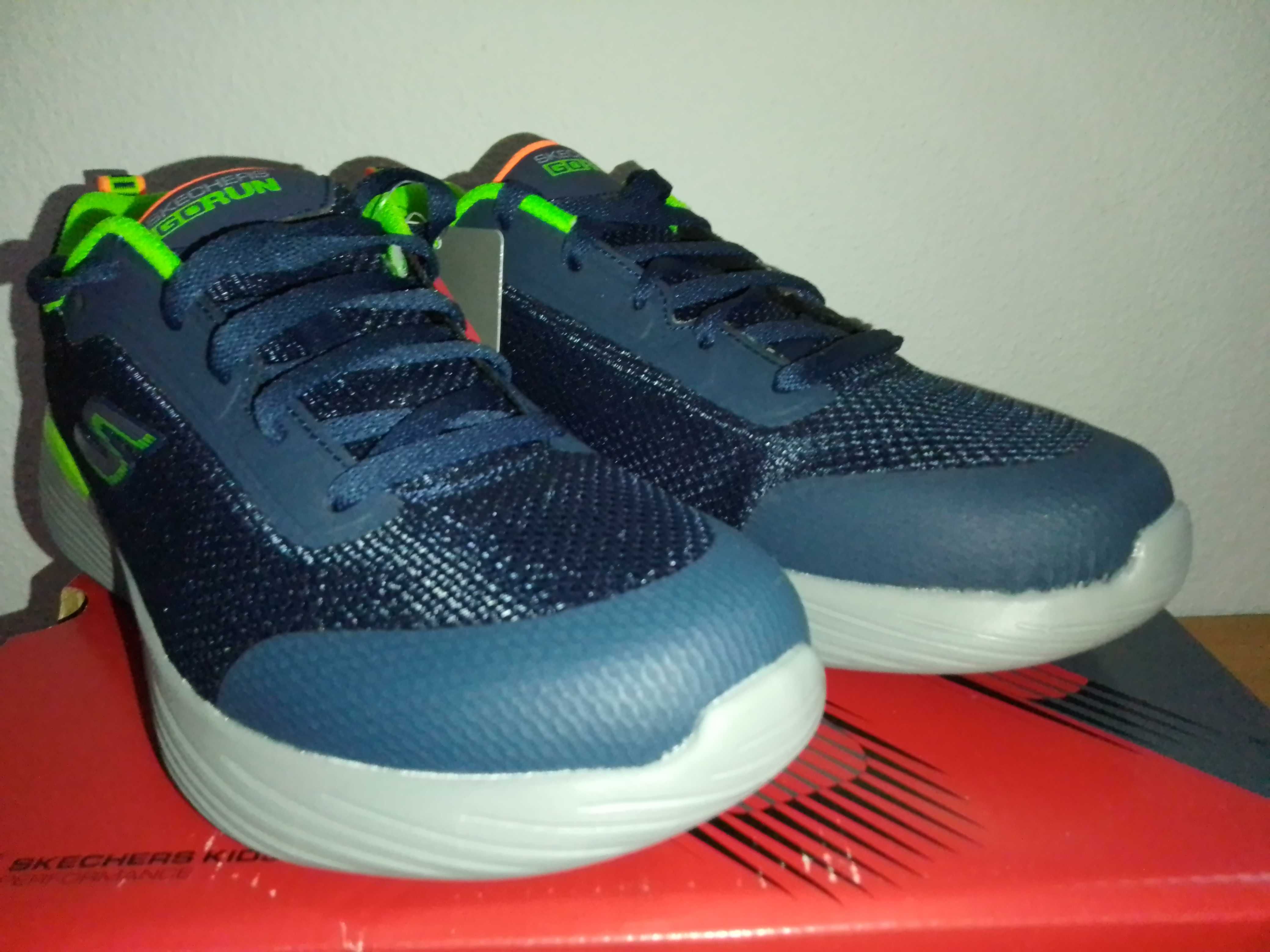 Sapatilhas Skechers Go Run 400 V2 Omega Sneaker [inclui portes]