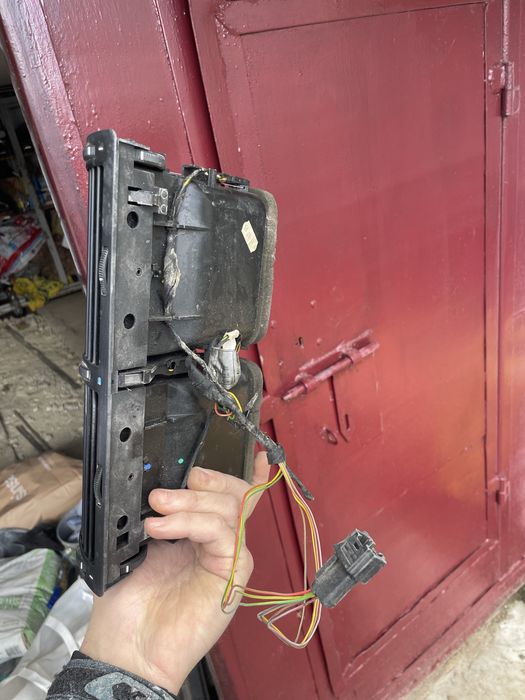 Центальный воздуховод печки Bmw E38