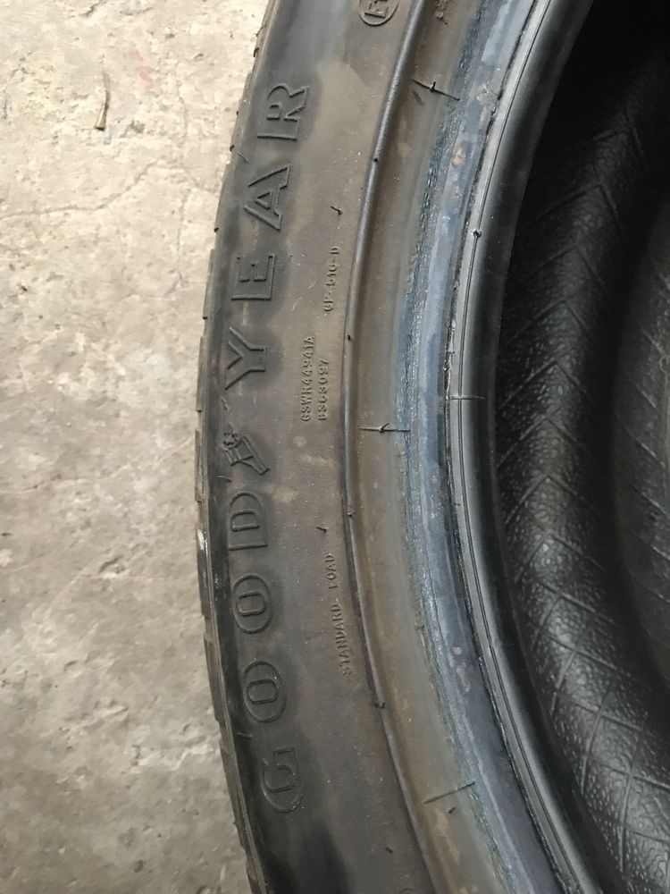 good year eagle f1 235/50 r18 usa