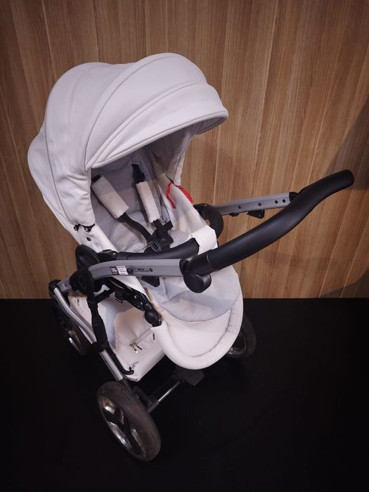 Junama Diamond Mirror Satin biała skóra