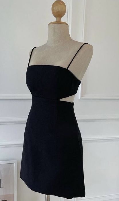 Сукня чорна нова ,елегантна,стильна,неперевершена,розмір S