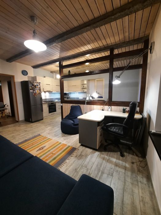 Дуплекс з підвалом