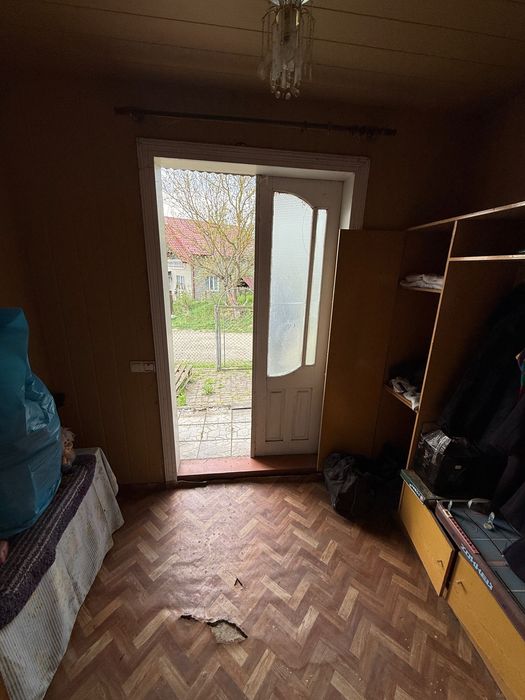 Продаж будинку + земельна ділянка в м. Снятині