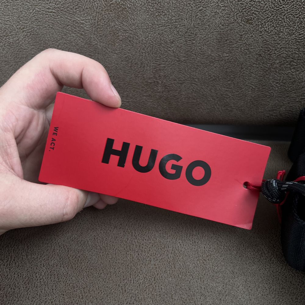 Оригінальна чоловіча сумка Hugo