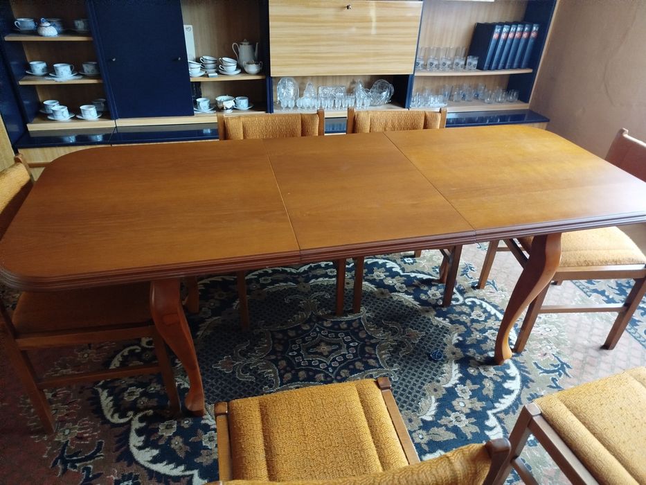 Stół do jadalni stan bardzo dobry