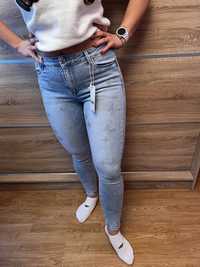 Spodnie jeansy M-SARA