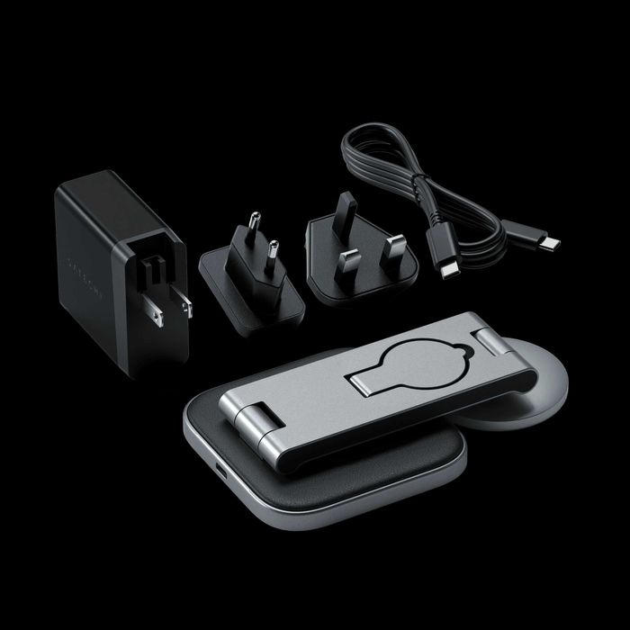 Складна бездротова зарядна док станція Satechi 3-в-1 Qi2