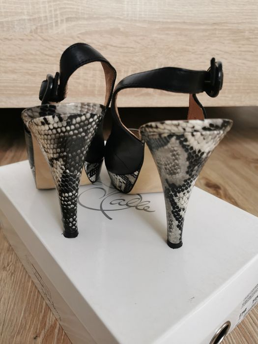 Szpilki na paltformie