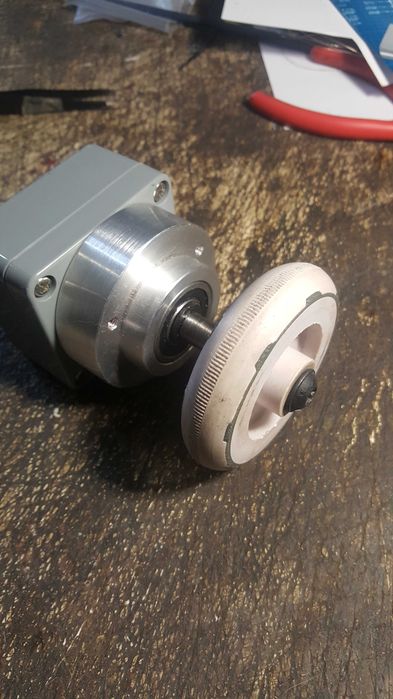 ДОРОЖНАЯ РАЗМЕТКА Пульт управления для нанесения дорожной разметки.