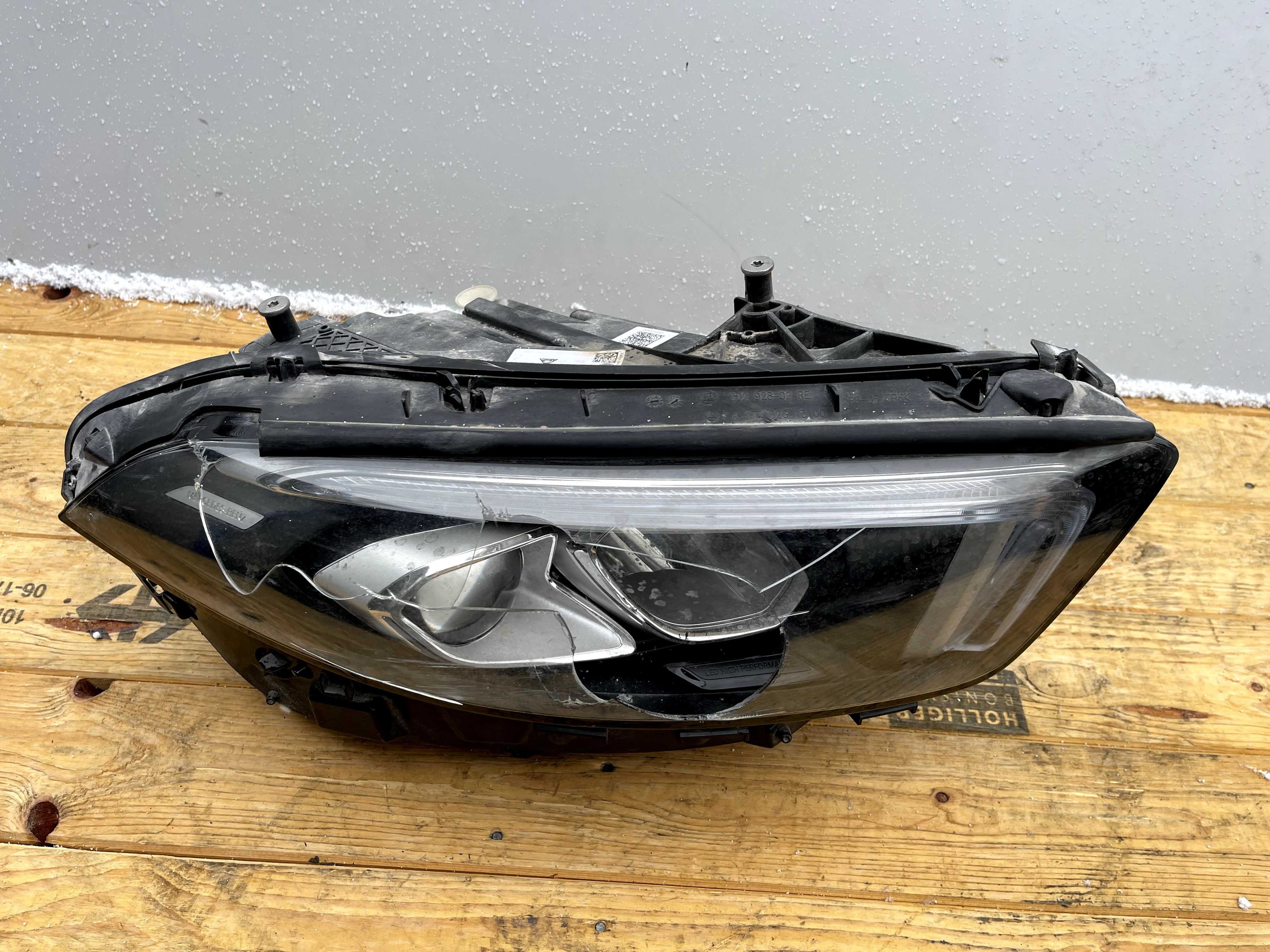 Lampa przód prawa Mercedes A 177  FULL LED PERFORMANCE