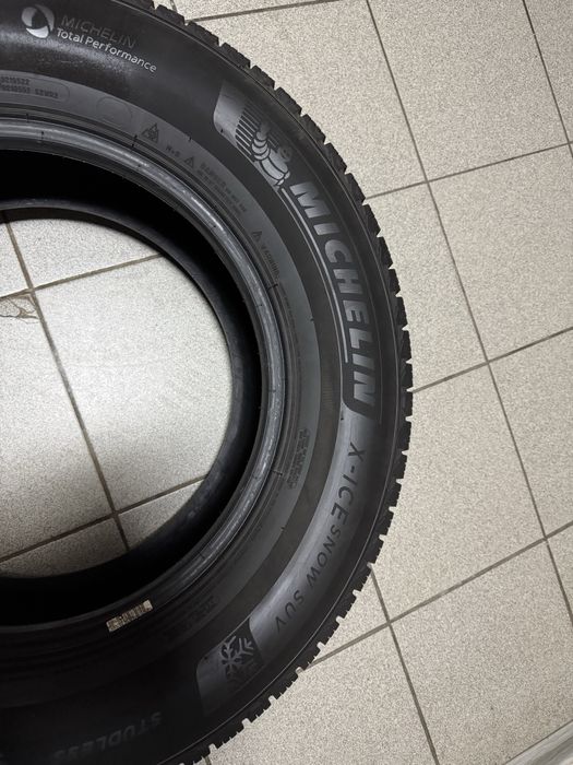 Michelin X-Ice Snow SUV 265/65 R17 — зима 2024, як нові