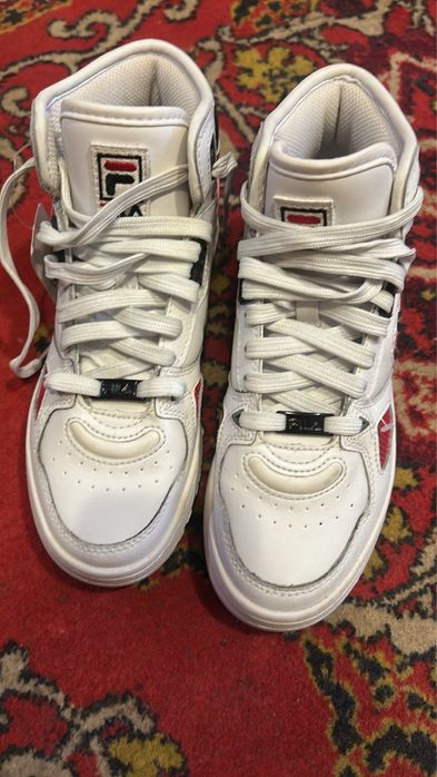 Кросівки жіночі Fila