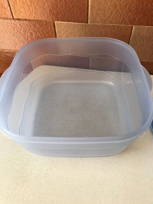 Caixa de transporte da Tupperware