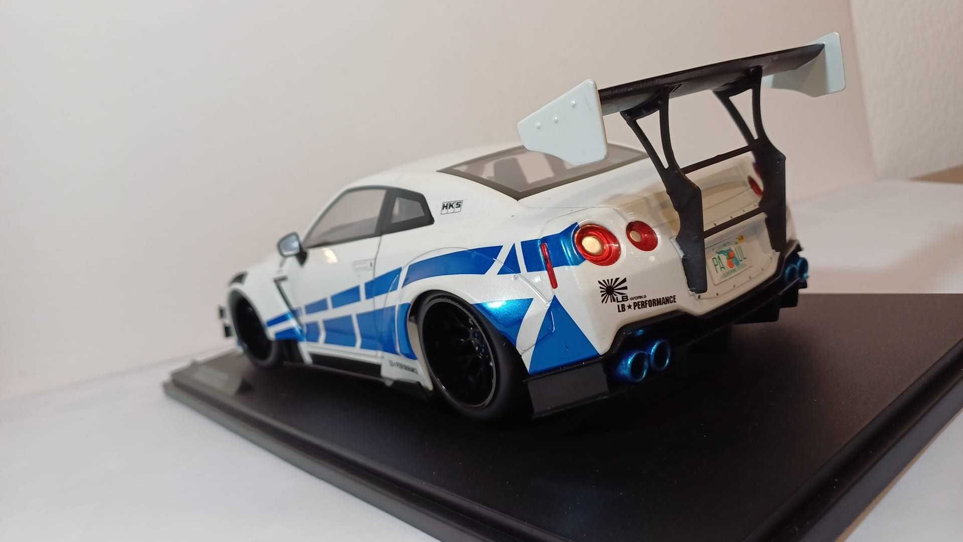 1/18 Nissan GT-R R35 Paul Walker - Solido