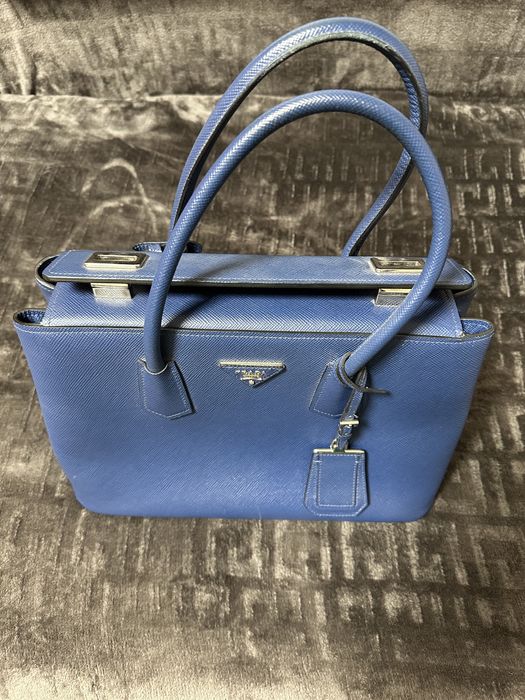 Сумка Prada