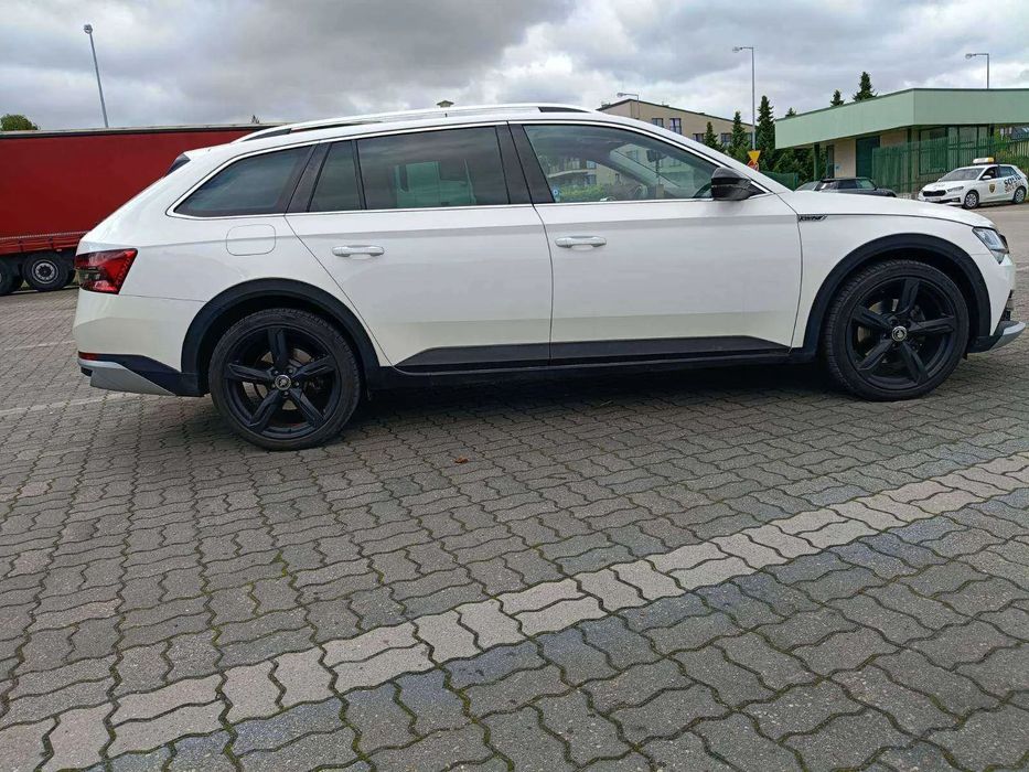 Skoda Superb Skoda Superb Scout 4x4 DSG,TDI 190KM, stan idealny