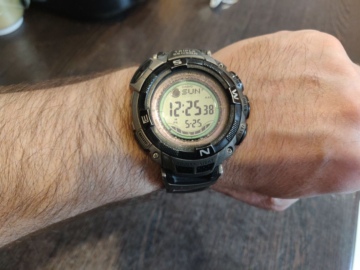 Продам наручные часы CASIO PRO TREK PRW-1500T-7VER
ЧАСЫ CASIO PRO