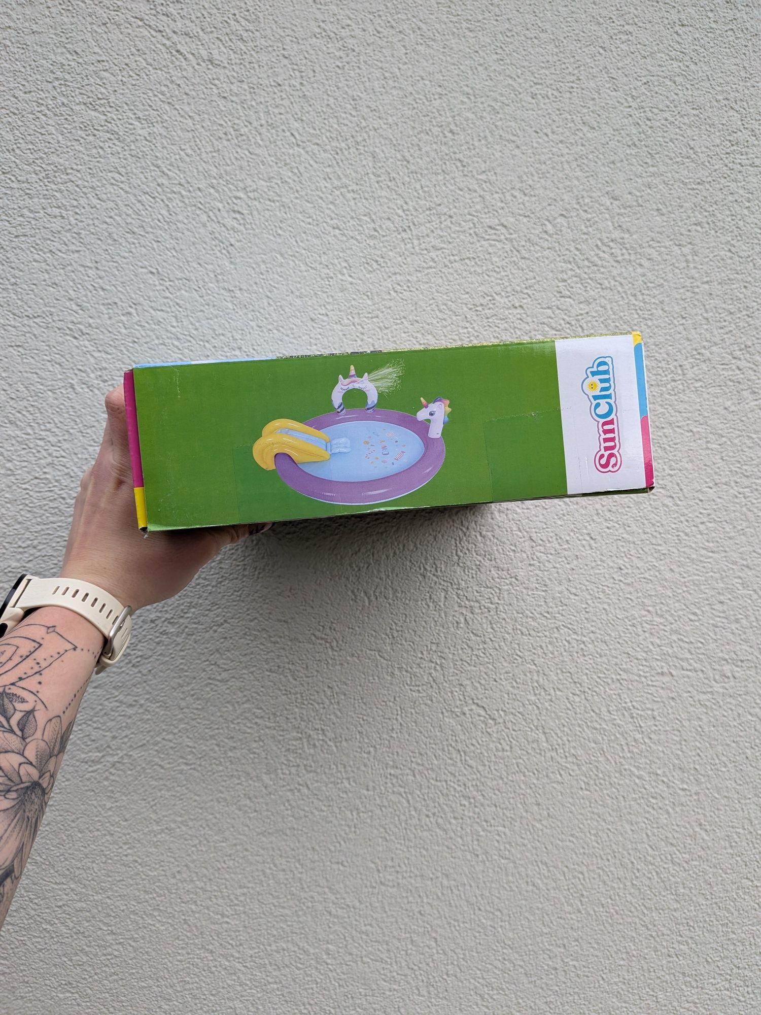 Wodny plac zabaw ze zjeżdżalnią