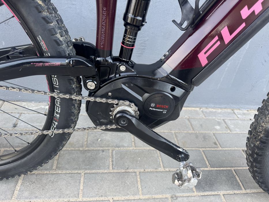 Rower Elektryczny Flyer Górski 27,5 Bosch Cx