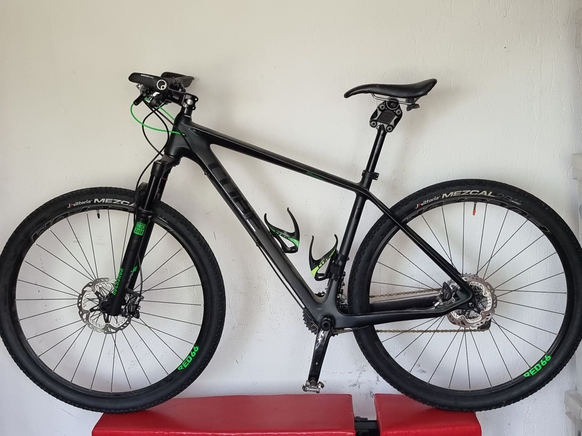 Cube Reaction Carbon GT 29er XT XTR Reba Fulcrum 19,5"