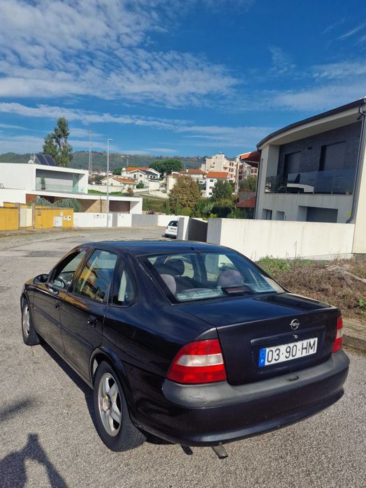 Opel vetra 1.7td isuzo 5 lugares diesel