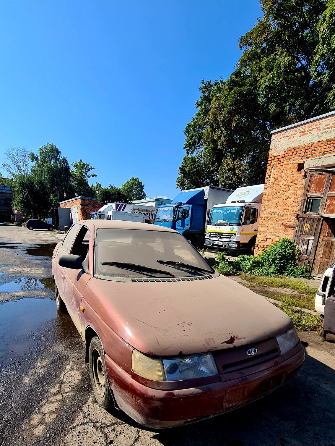 В повний розбір ВАЗ 2110