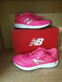 New balance lekkie wygodne buty sportowe rozmiar 38 wkladka 24,8