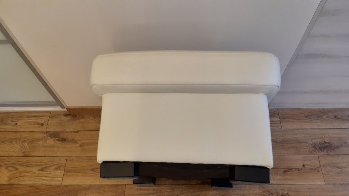 Pufa 80 x 60 cm Etap Sofa skóra naturalna odcień beżu jak nowa