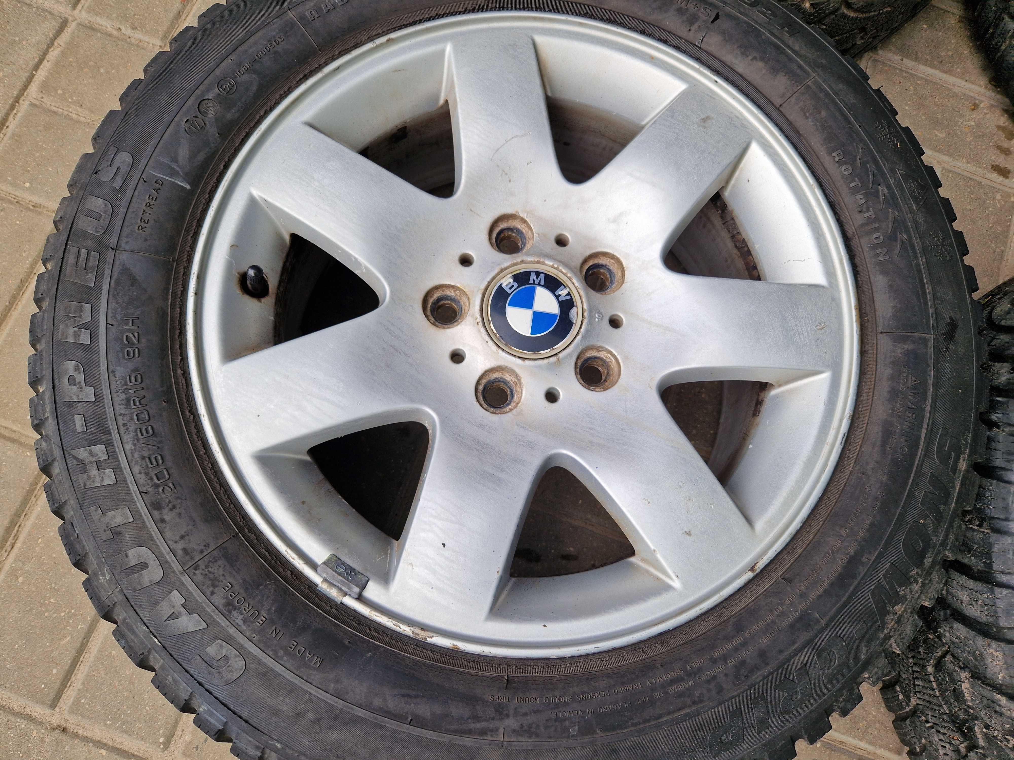 BMW 3 Alufelgi 16" 5x120 7J ET47 OPONY ZIMA Styling 45 E87 E90 E46