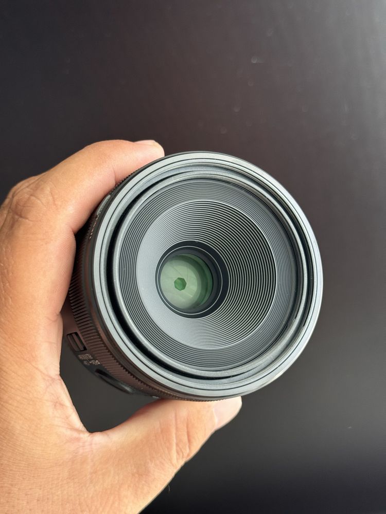 Sony 50mm 2.8 Macro como nova