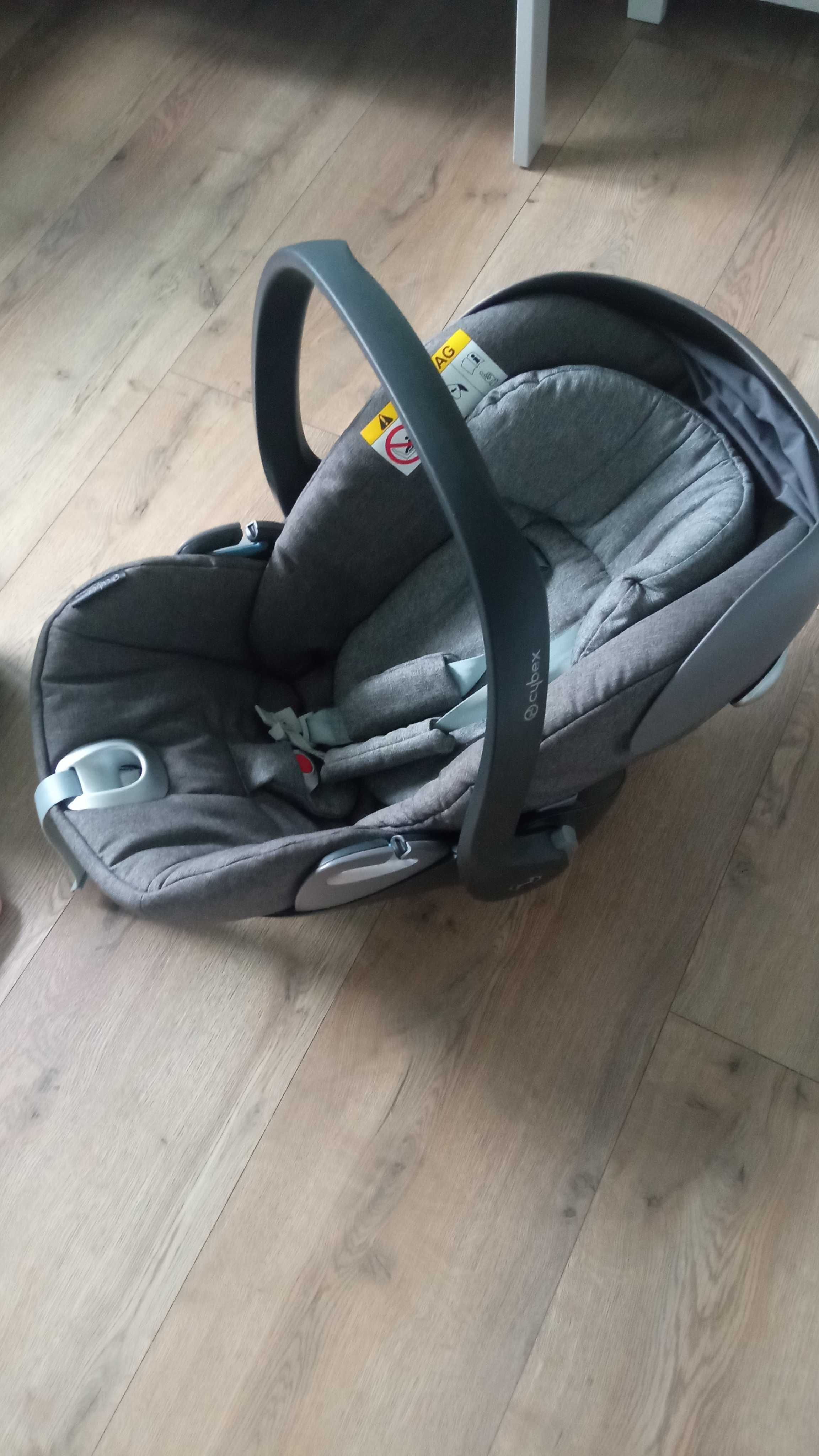 Cybex Cloud q-plus + baza qfix