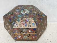Linda antiga caixa asiática hexagonal com cloisonné
