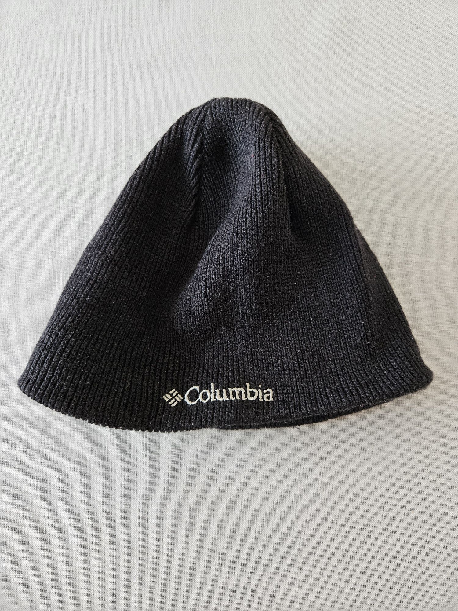 Czapka męska firmy Columbia czarna