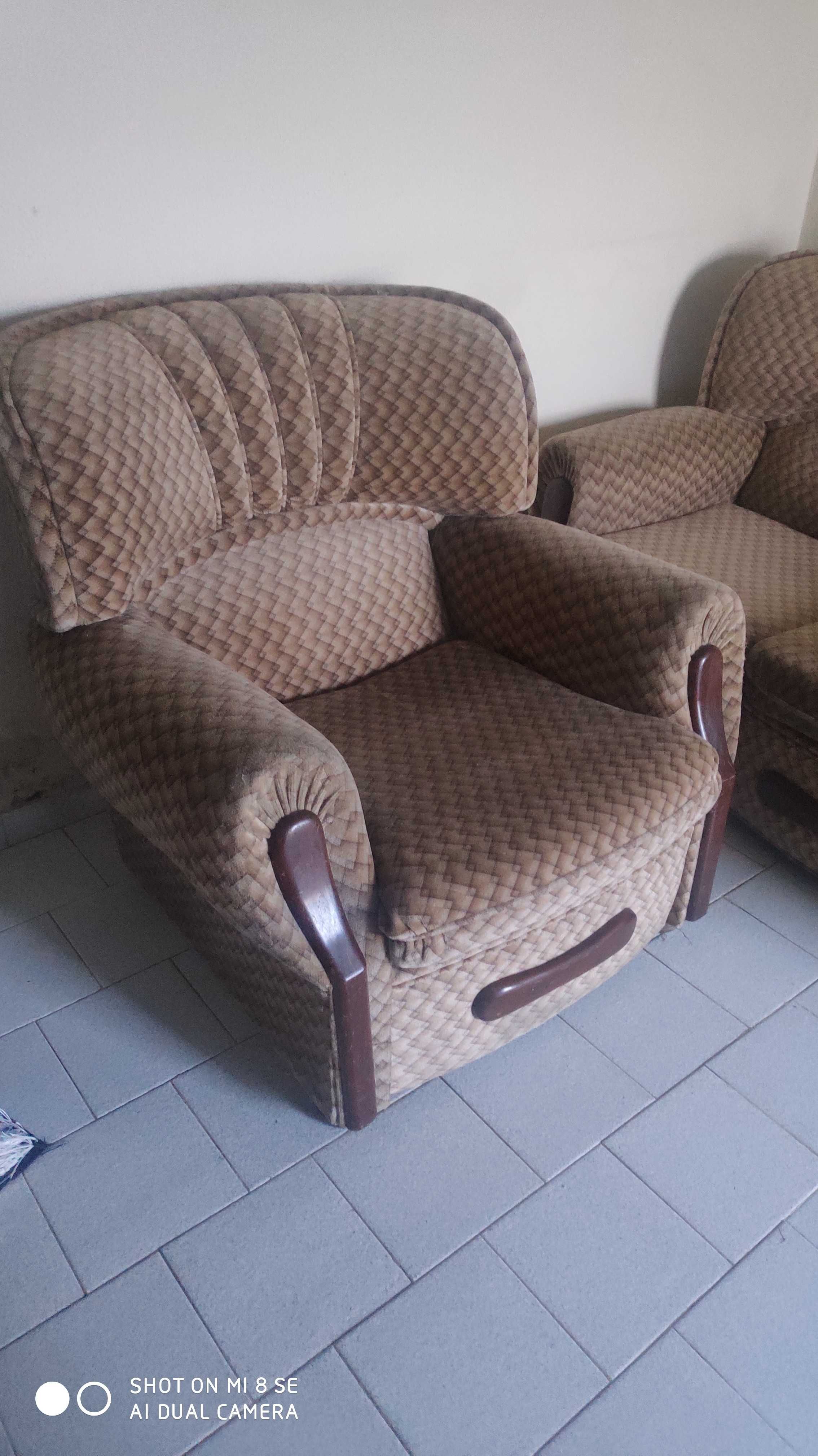 Sofas em bom estado